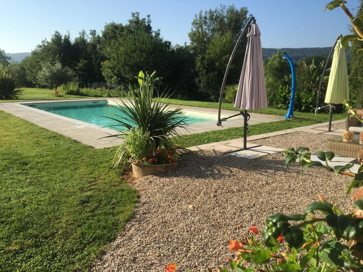Gite Clodeguy Saint-Sylvestre-sur-Lot エクステリア 写真